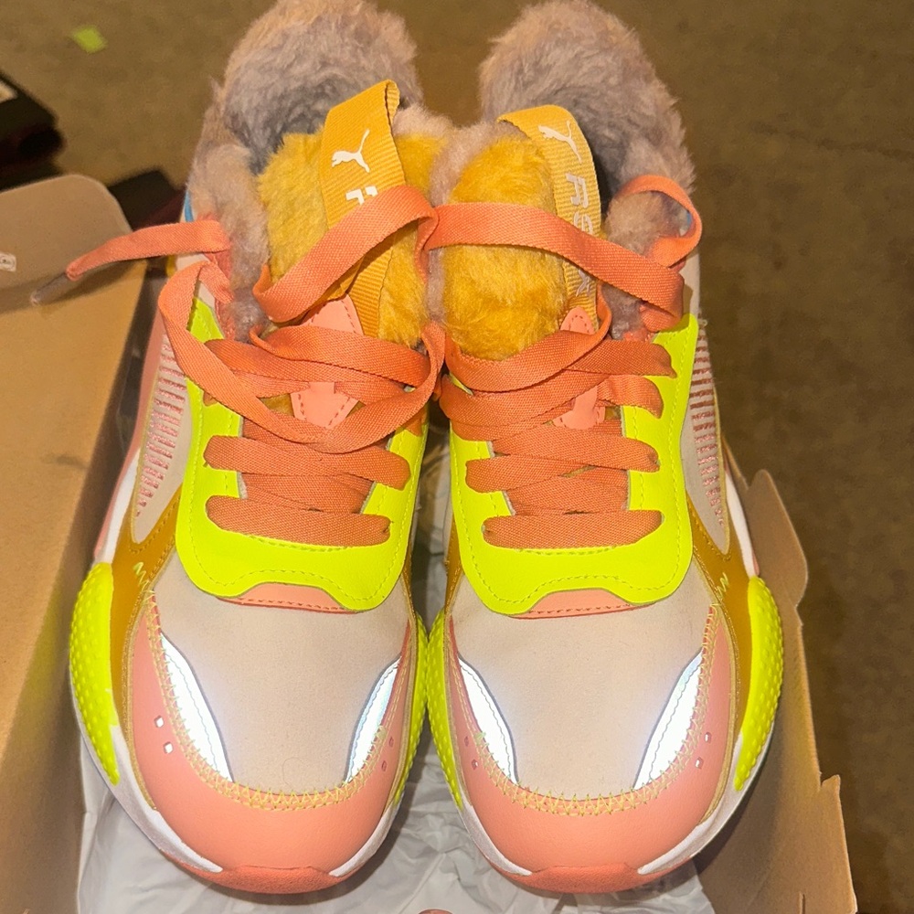 Puma womens Sneakers - Neon Yellow and Peach